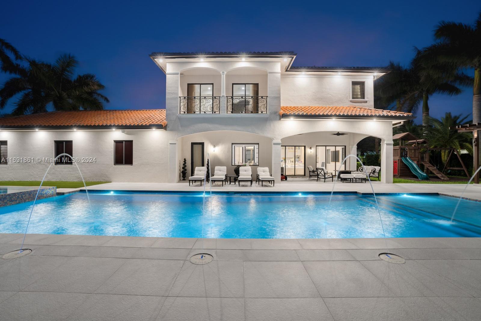 CUTLER CAY - Residential