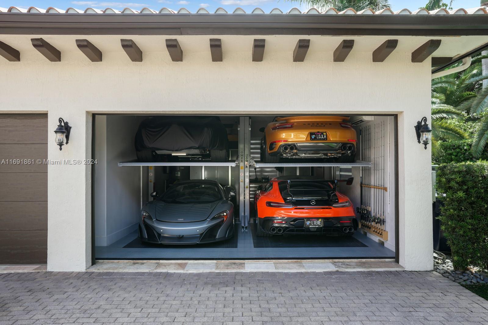 CUTLER CAY - Residential