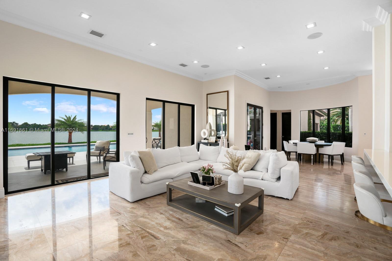 CUTLER CAY - Residential