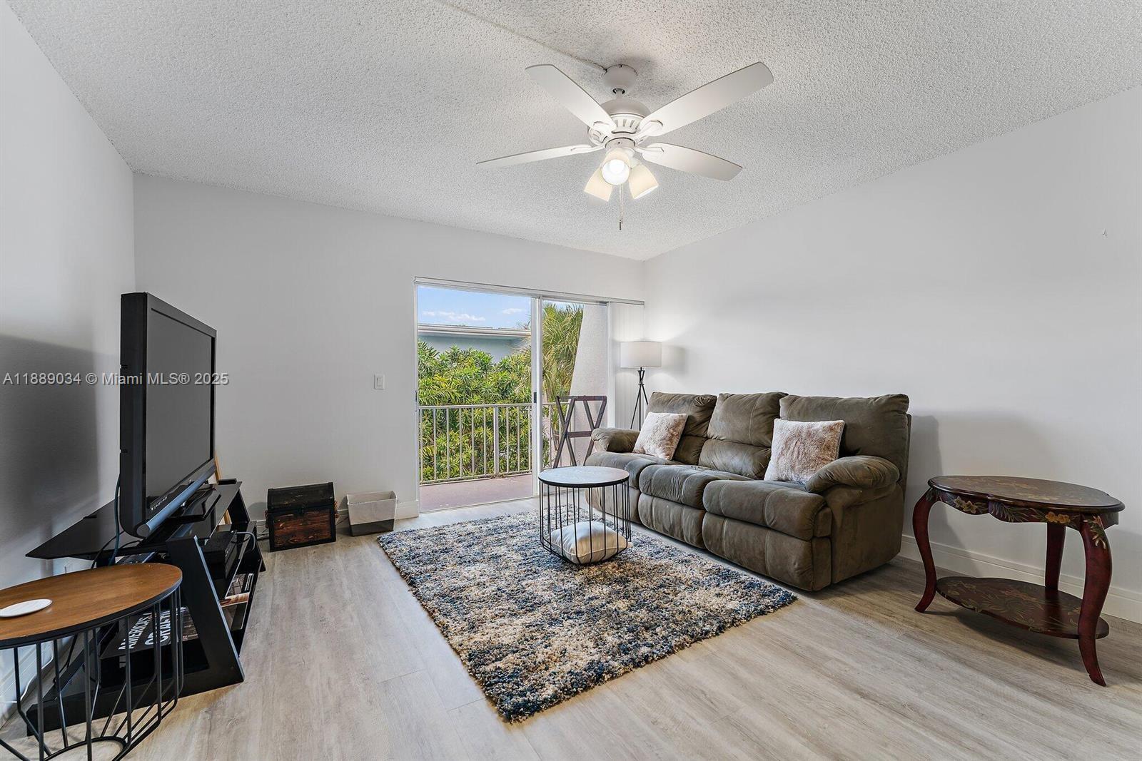 LORI-LYNN CONDO - Residential Lease