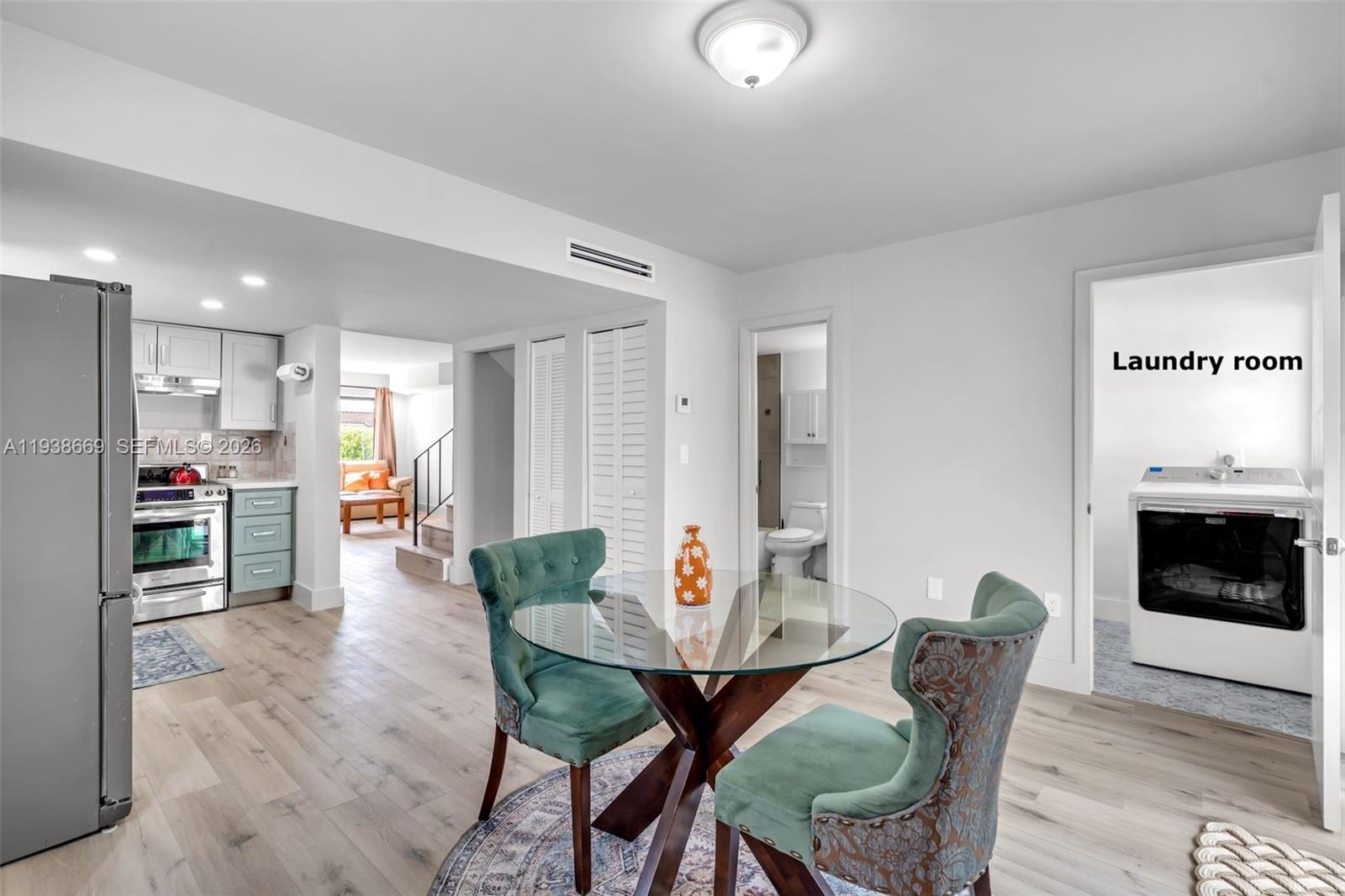 BIRD ROAD HIGHLANDS - Residential