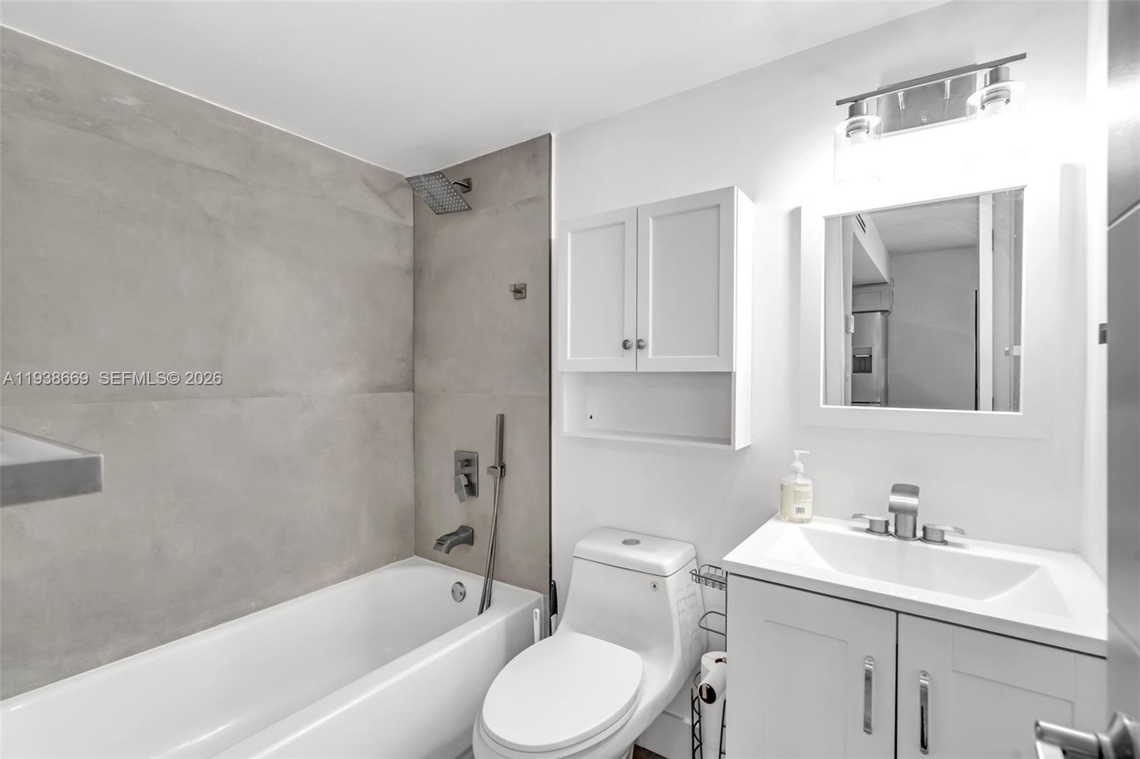 BIRD ROAD HIGHLANDS - Residential