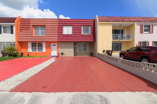 949 W 79th St, Hialeah, Miami-Dade County, Florida - 3 Bedrooms  
3 Bathrooms - 