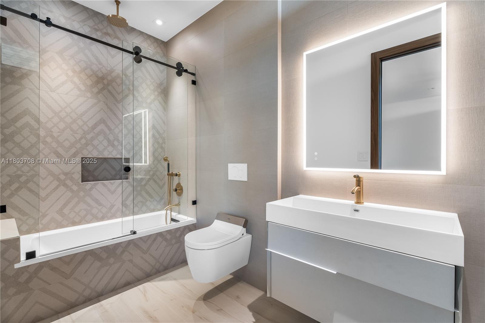 SAN SOUCI ESTATES - Residential