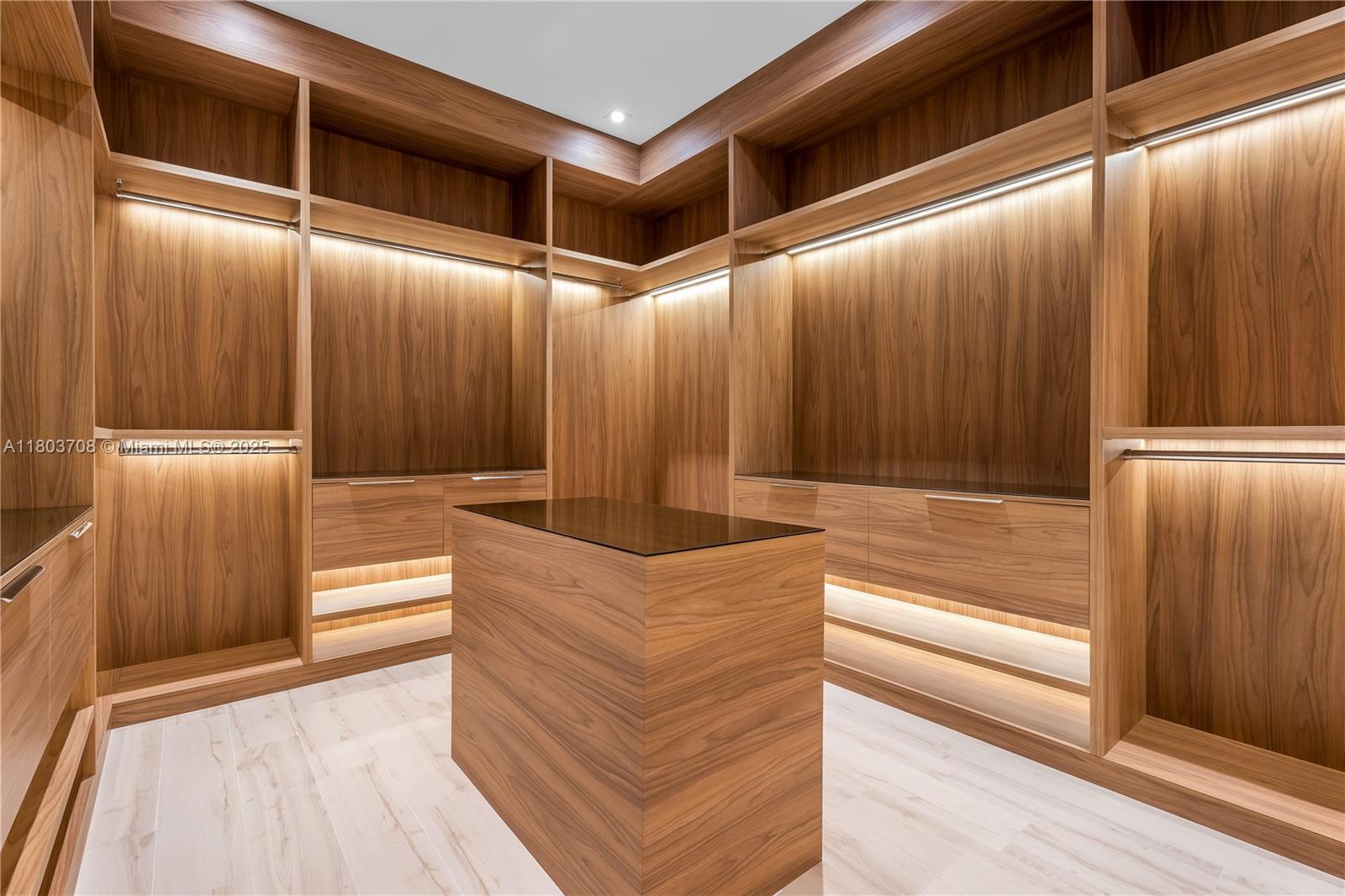 SAN SOUCI ESTATES - Residential