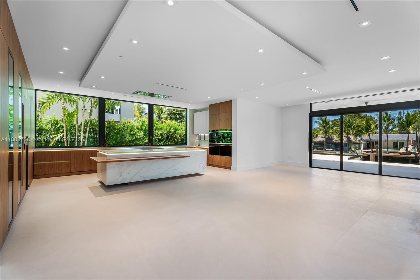 SAN SOUCI ESTATES - Residential