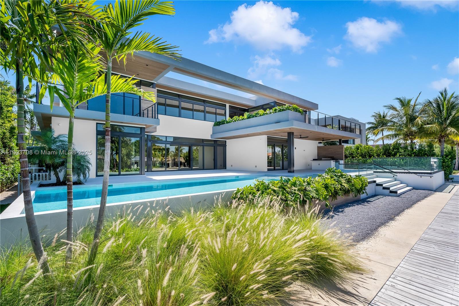 SAN SOUCI ESTATES - Residential