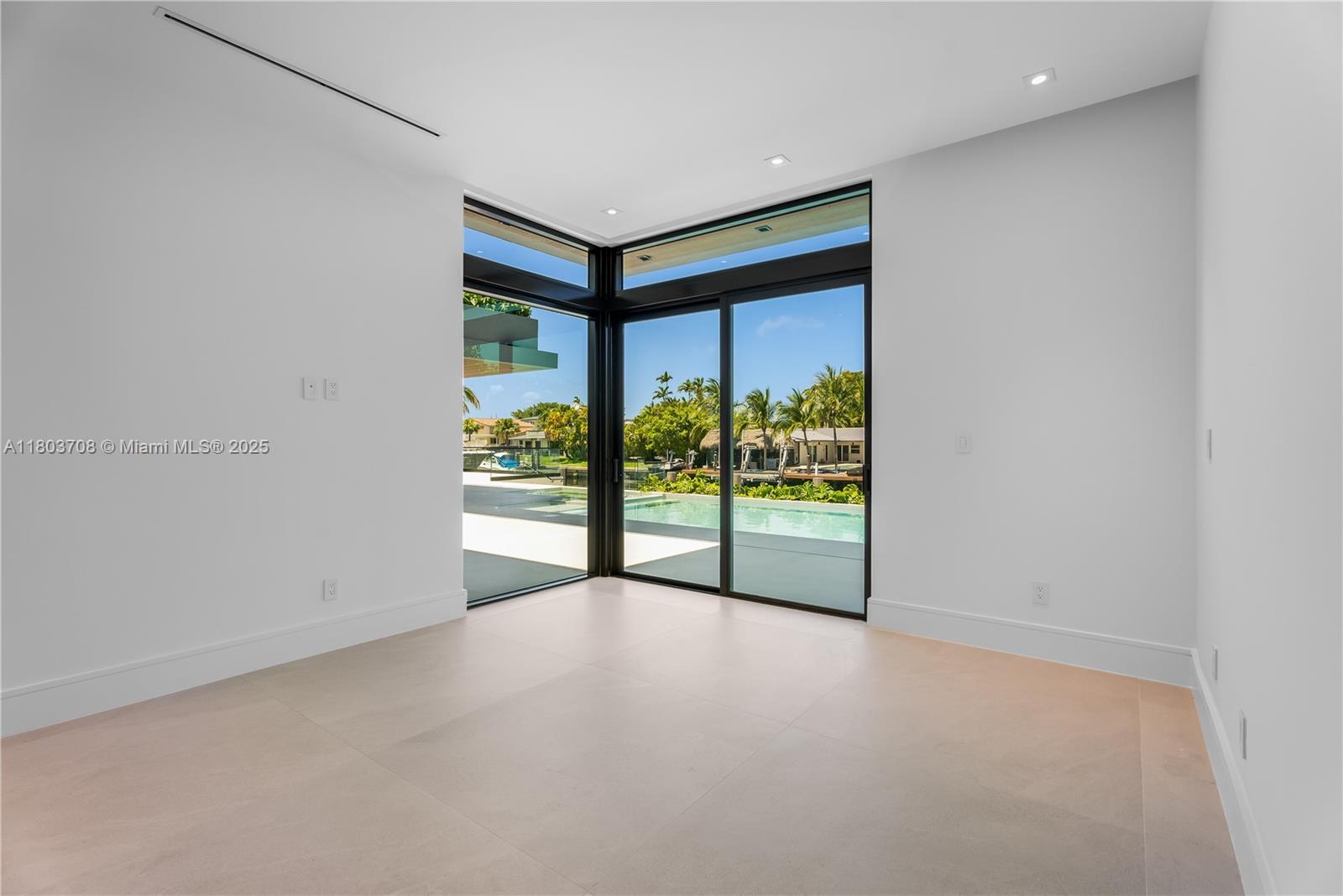 SAN SOUCI ESTATES - Residential