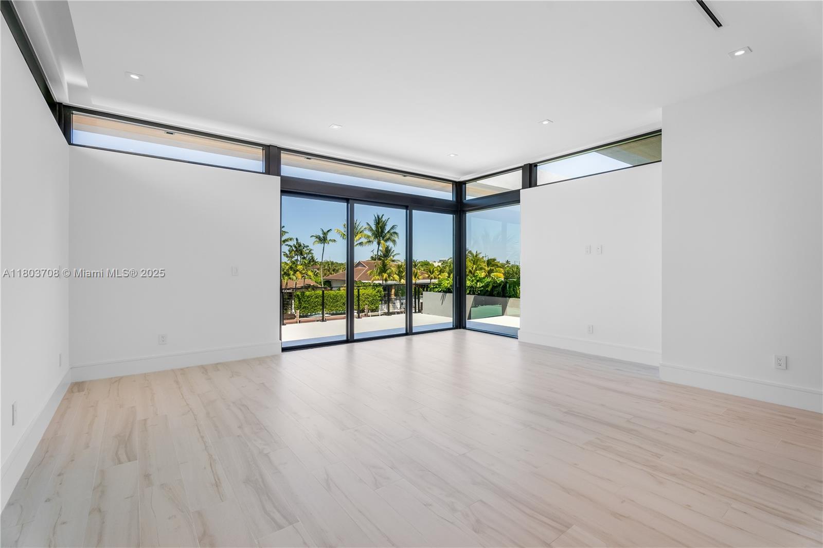 SAN SOUCI ESTATES - Residential