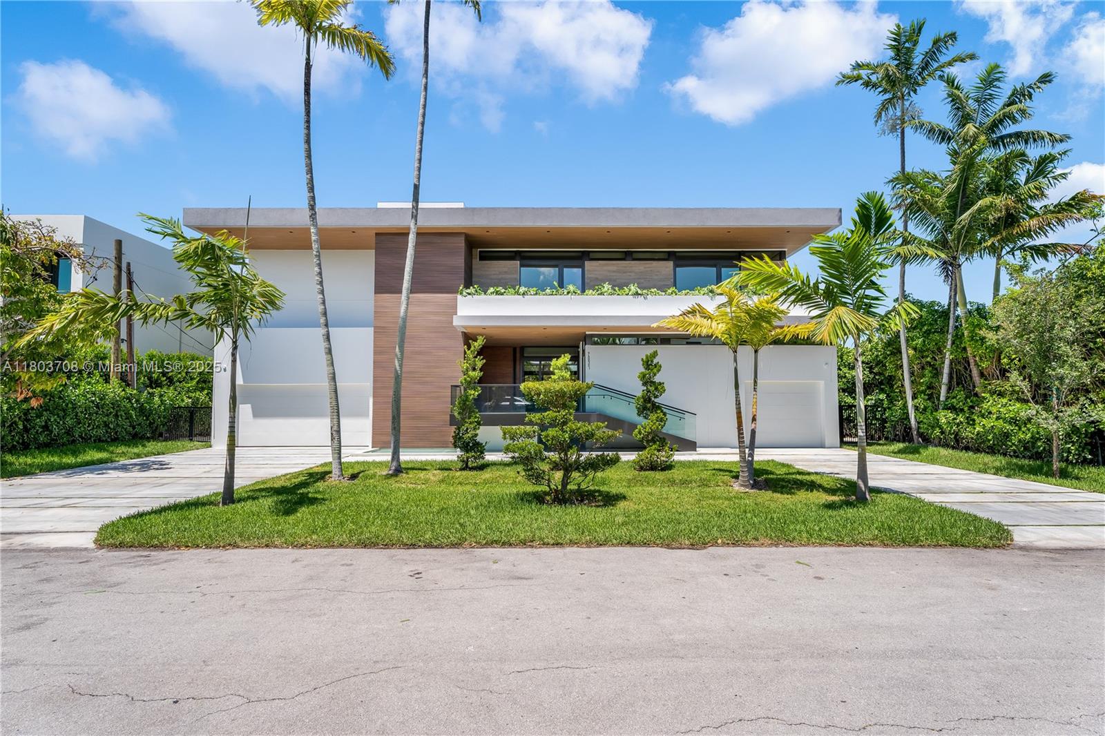 SAN SOUCI ESTATES - Residential