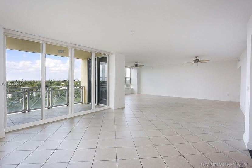 GRAND BAY RESIDENCES COND - Residential