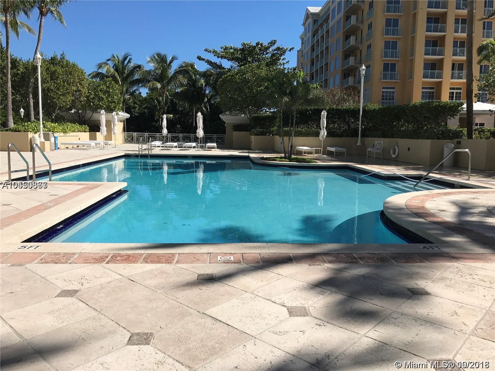 GRAND BAY RESIDENCES COND - Residential