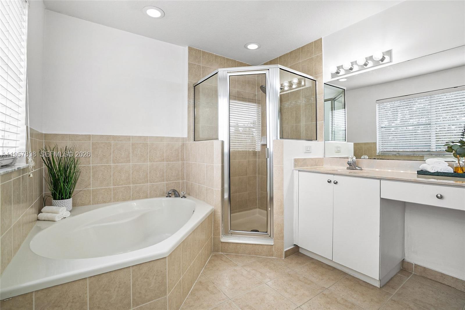 SUNRISE GOLF VILLAGE SECT - Residential