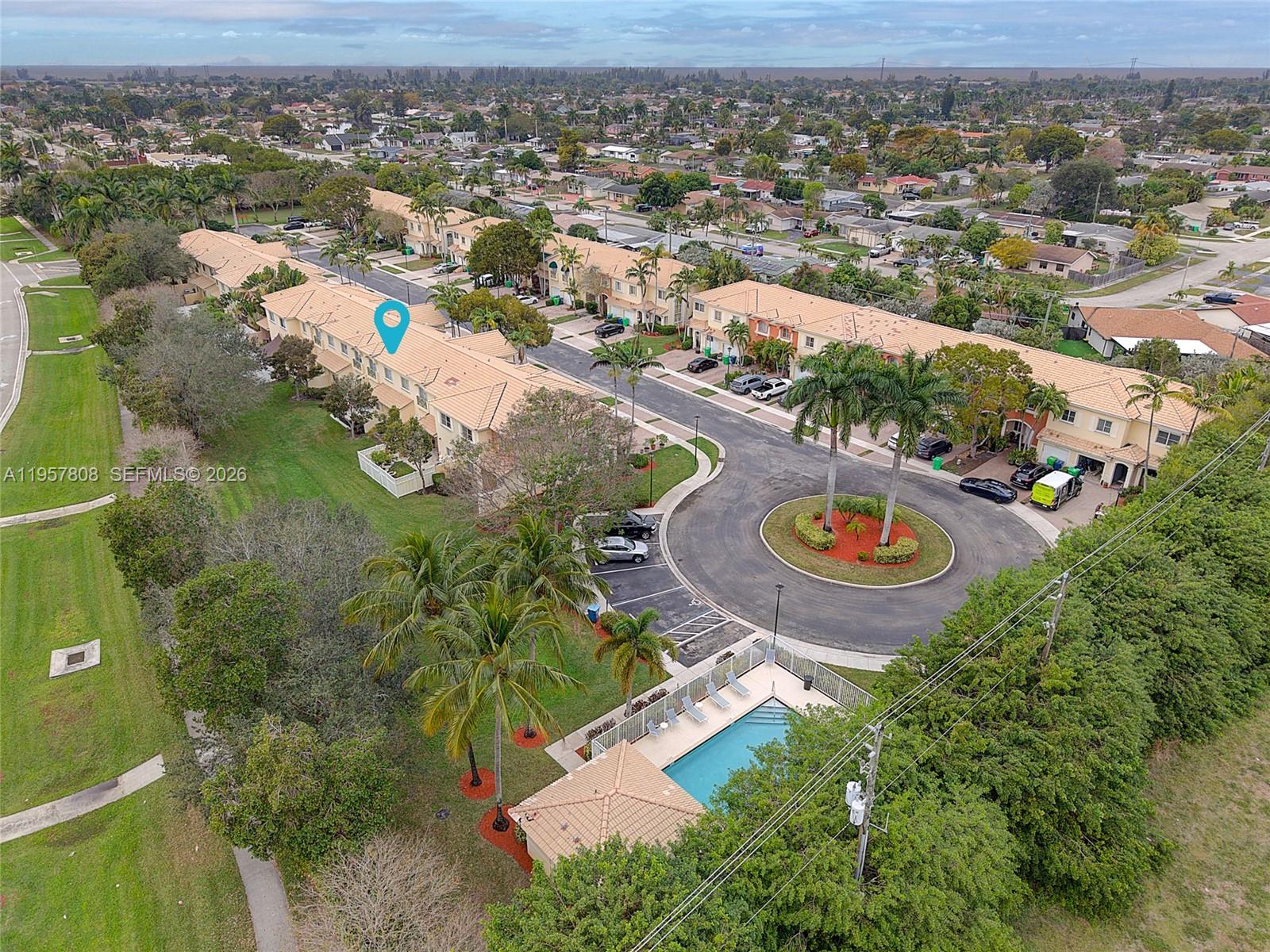 SUNRISE GOLF VILLAGE SECT - Residential