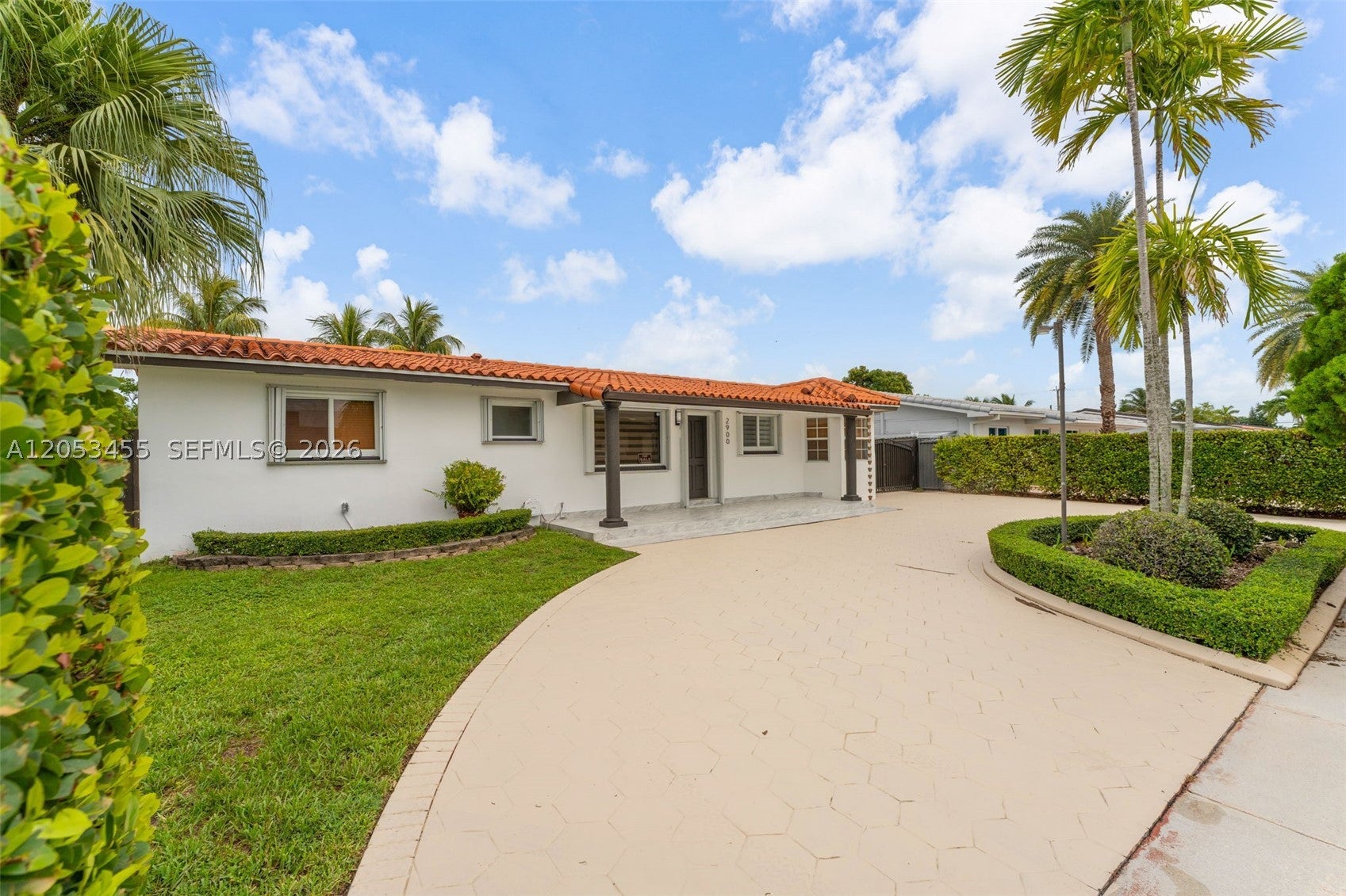 2900 SW 98th Ave