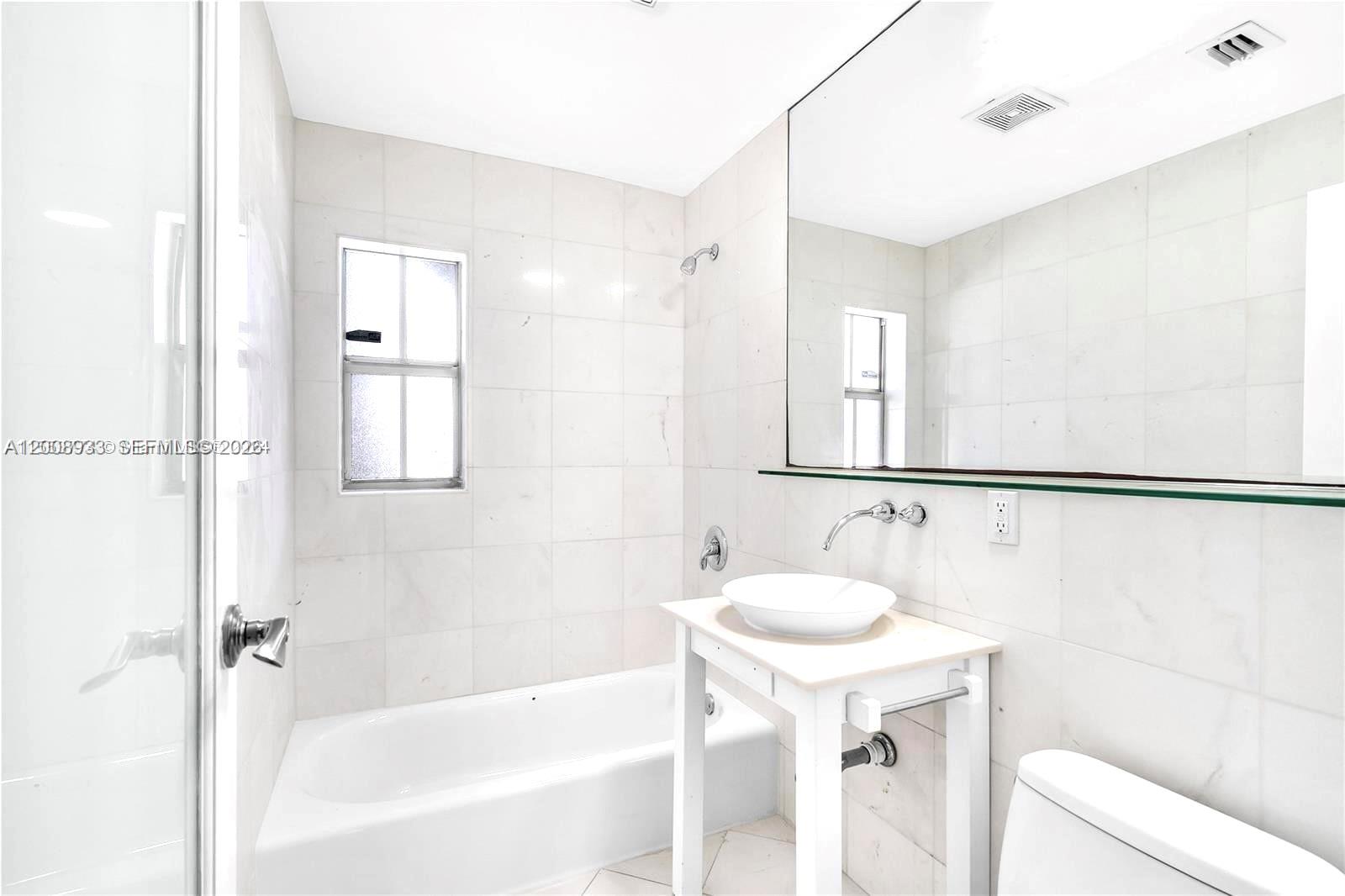 MICHIGAN PLACE CONDO - Residential