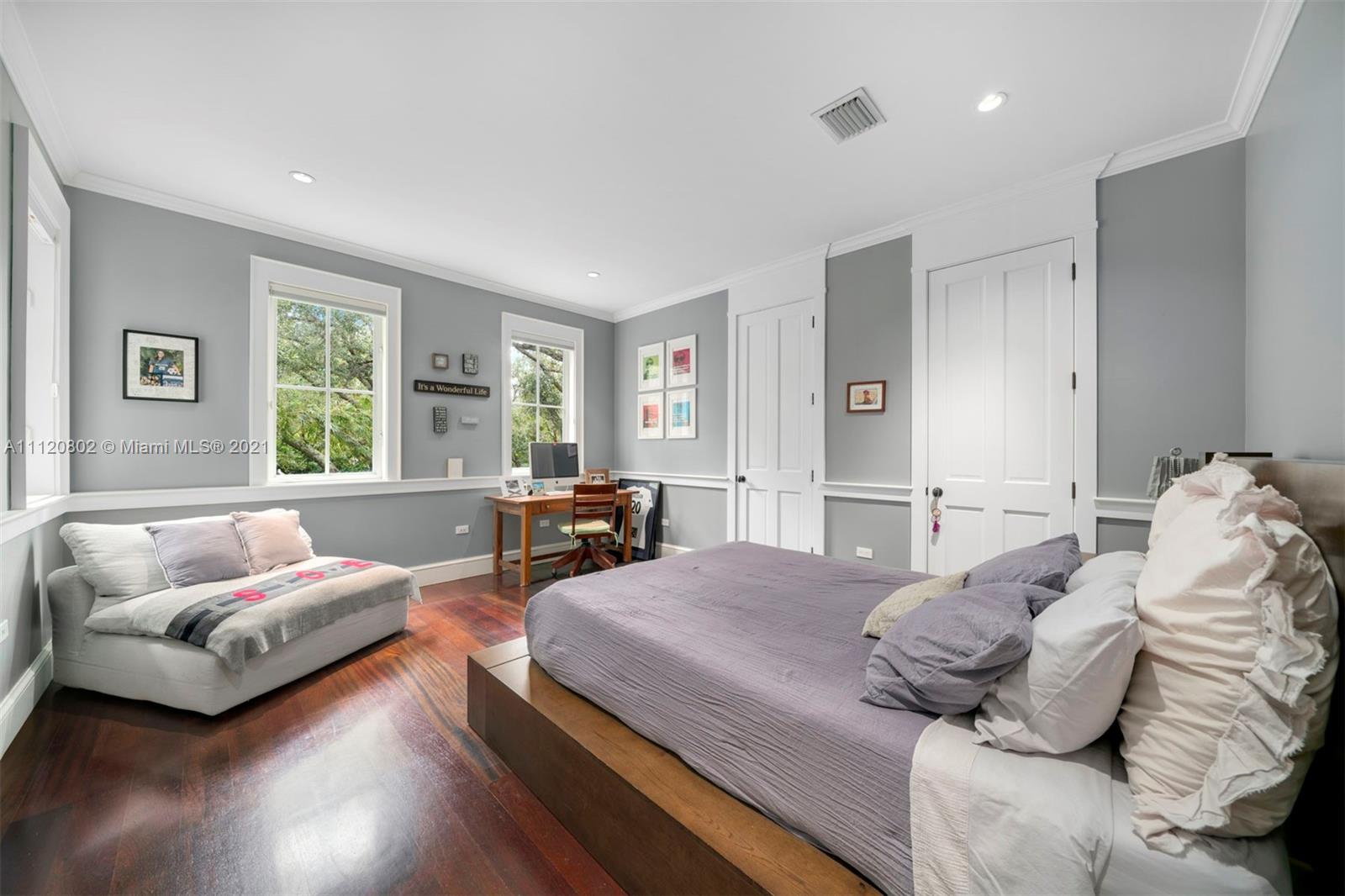 SNAPPER CREEK LAKES SUB - Residential