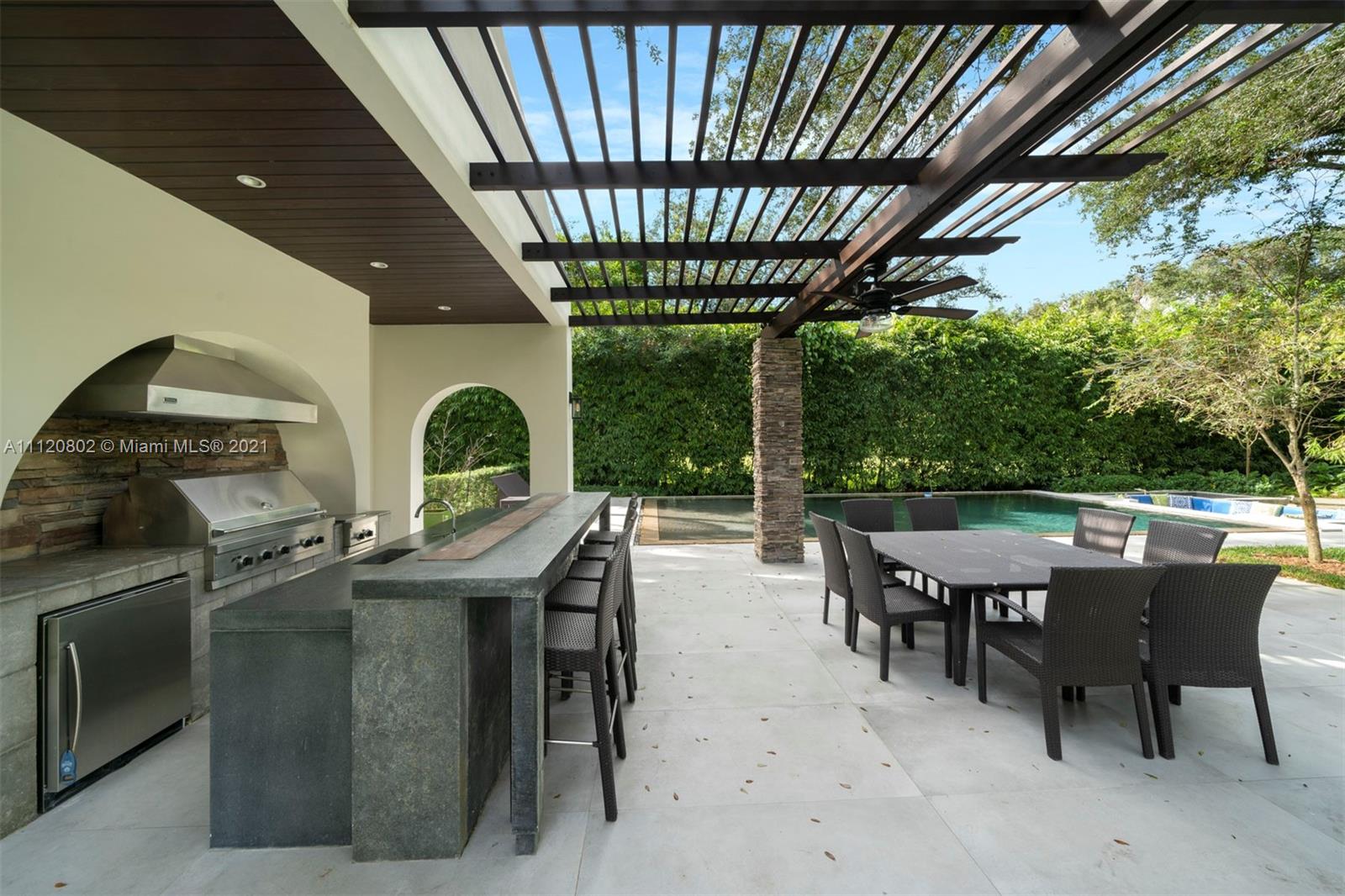 SNAPPER CREEK LAKES SUB - Residential