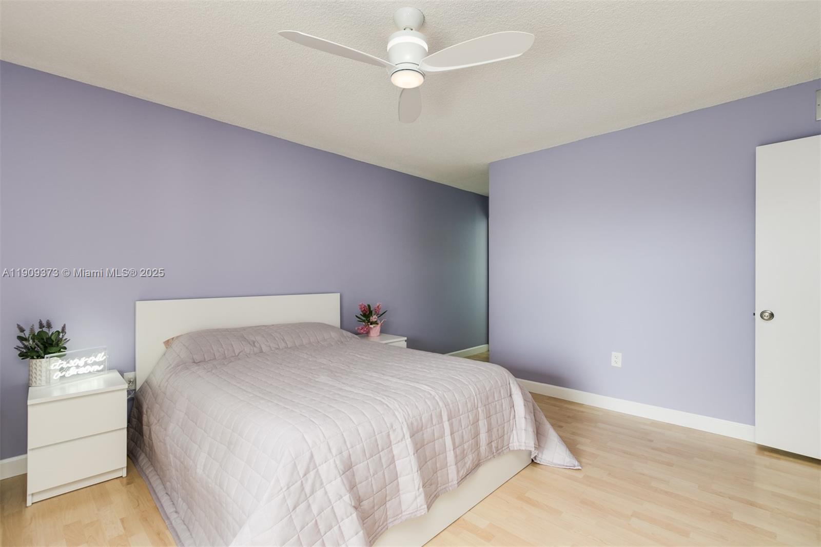 NINTH GREEN AT CRYSTAL LA - Residential Lease