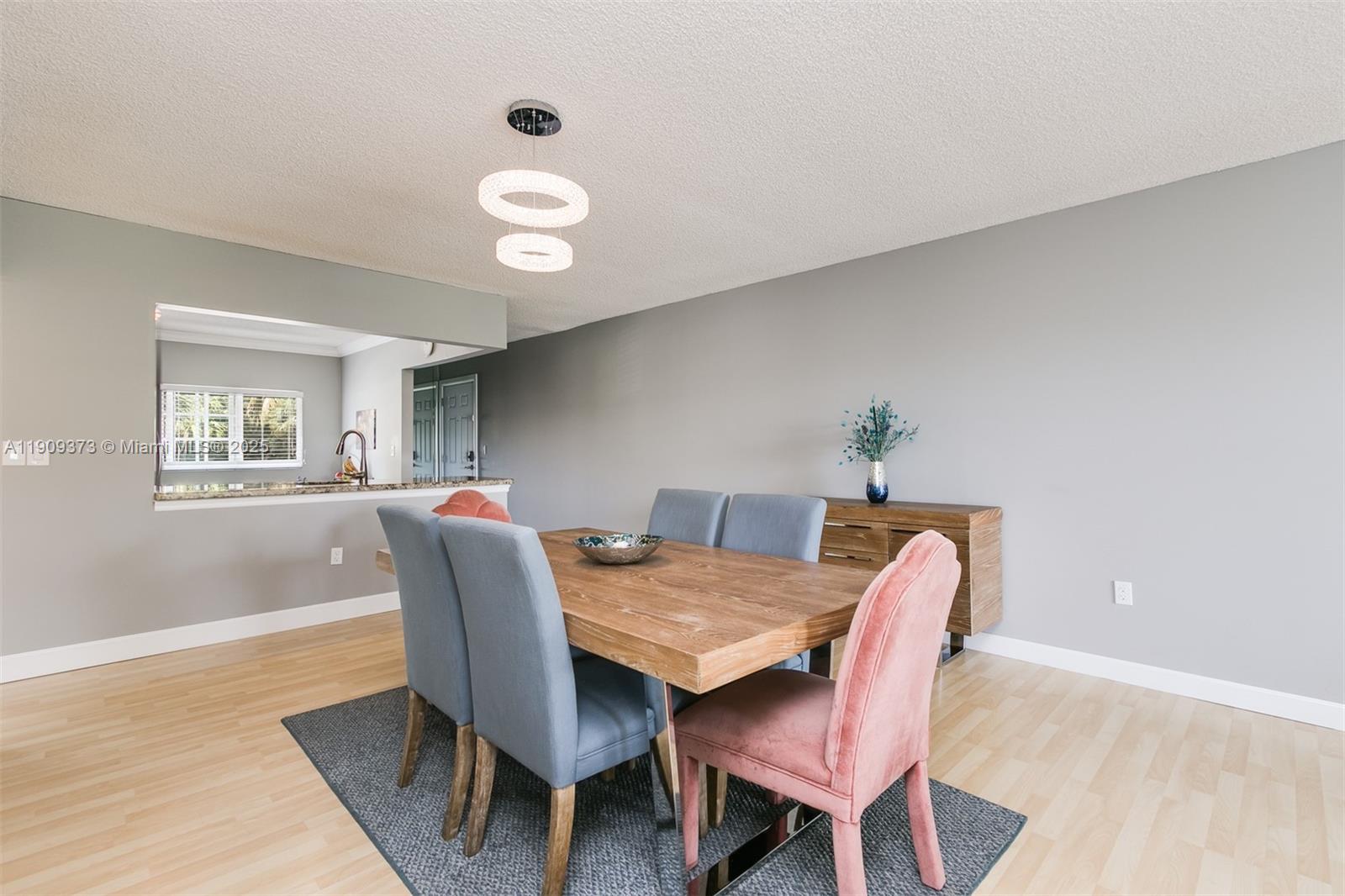 NINTH GREEN AT CRYSTAL LA - Residential Lease