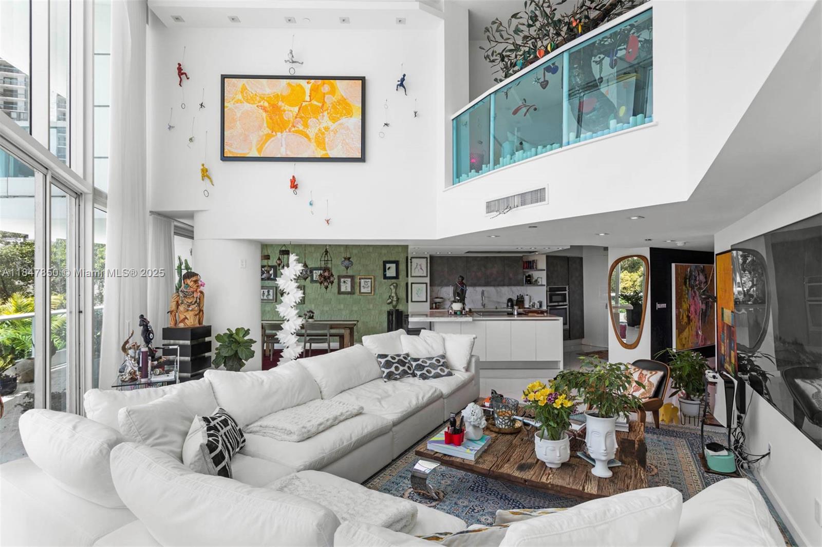 2127 Brickell Ave 503