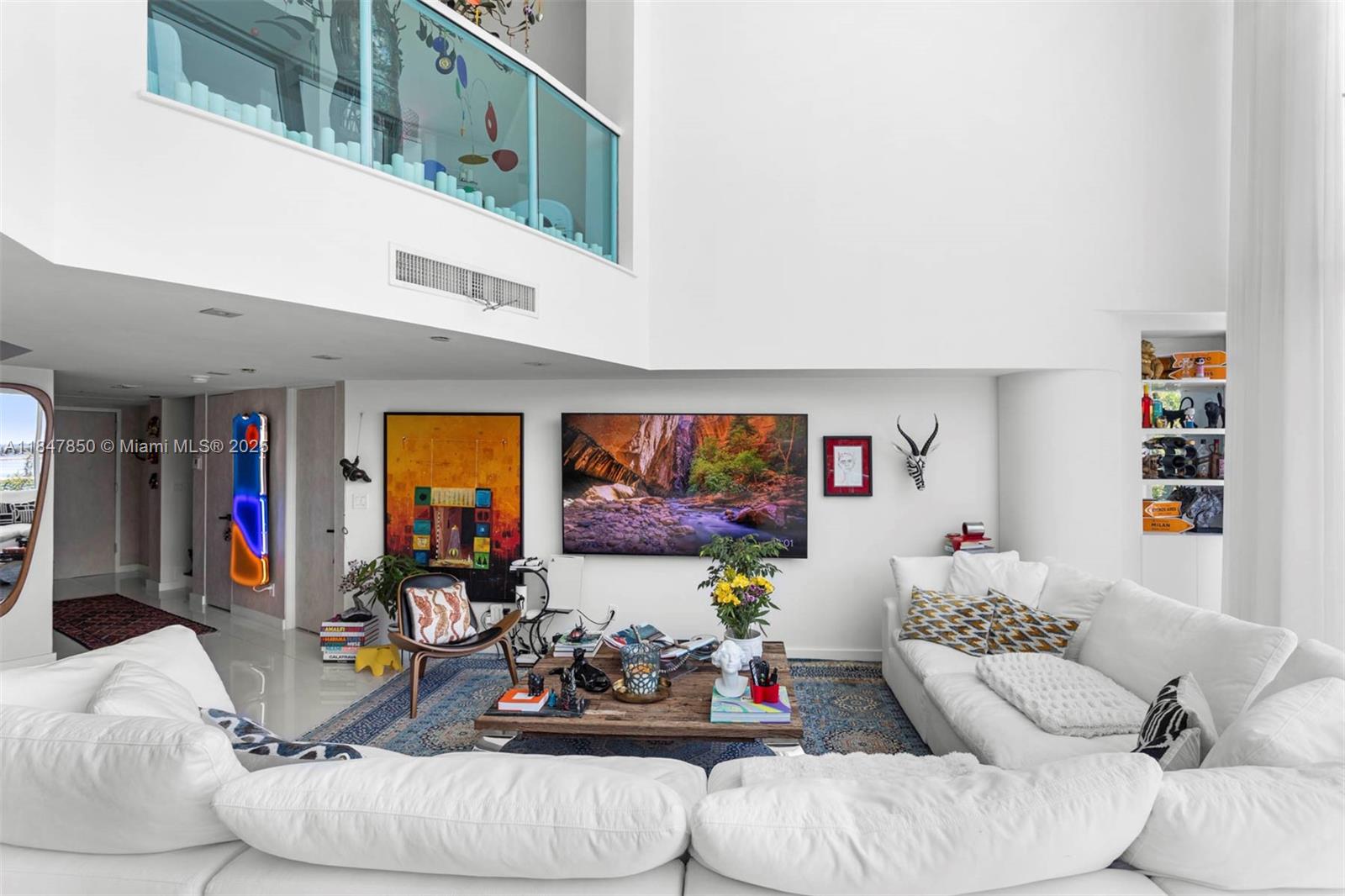 BRISTOL TOWER CONDO - Residential Lease