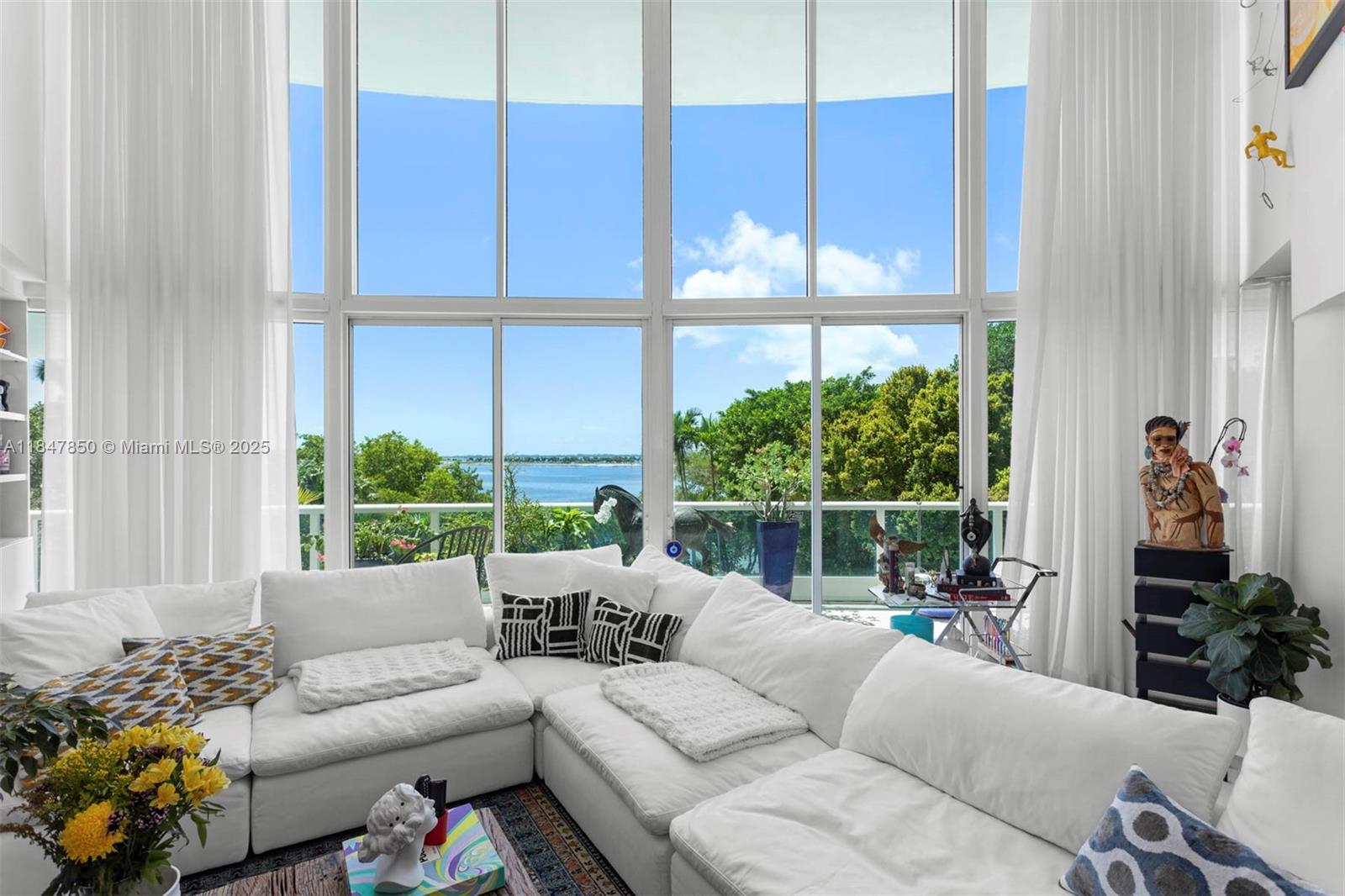 BRISTOL TOWER CONDO - Residential Lease