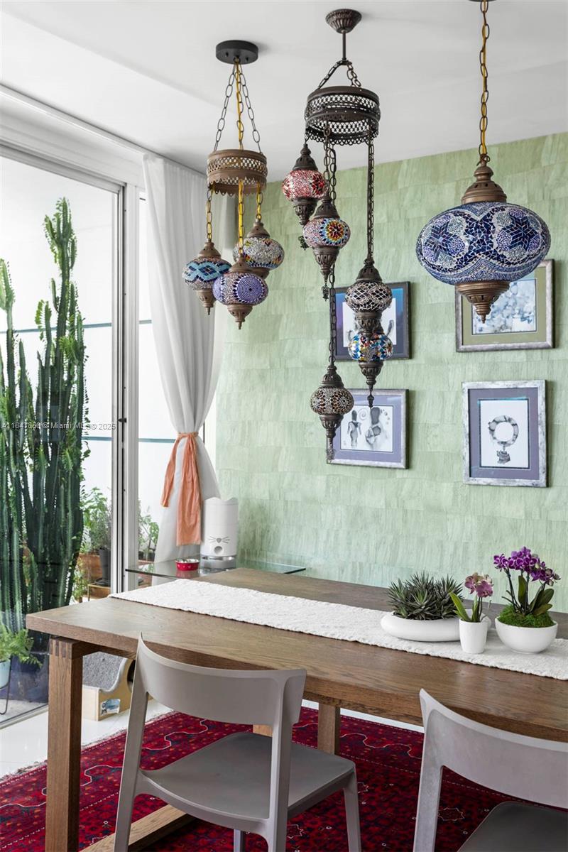 BRISTOL TOWER CONDO - Residential Lease