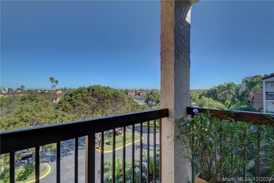 TENNIS CLUB II CONDO - Residential