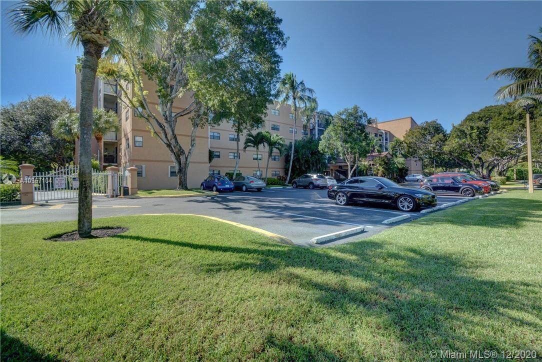 TENNIS CLUB II CONDO - Residential