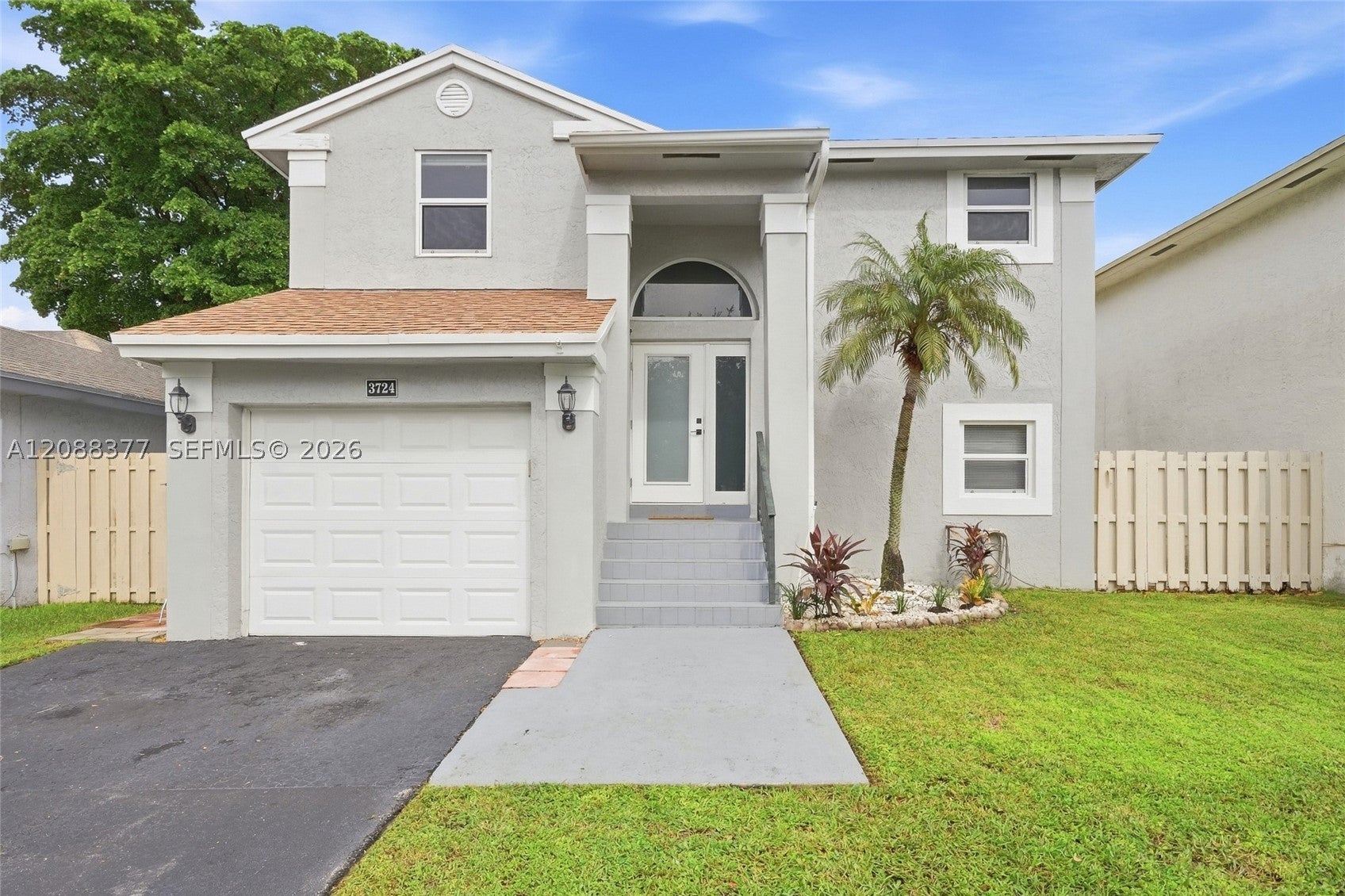 3724 NW 107th Ter