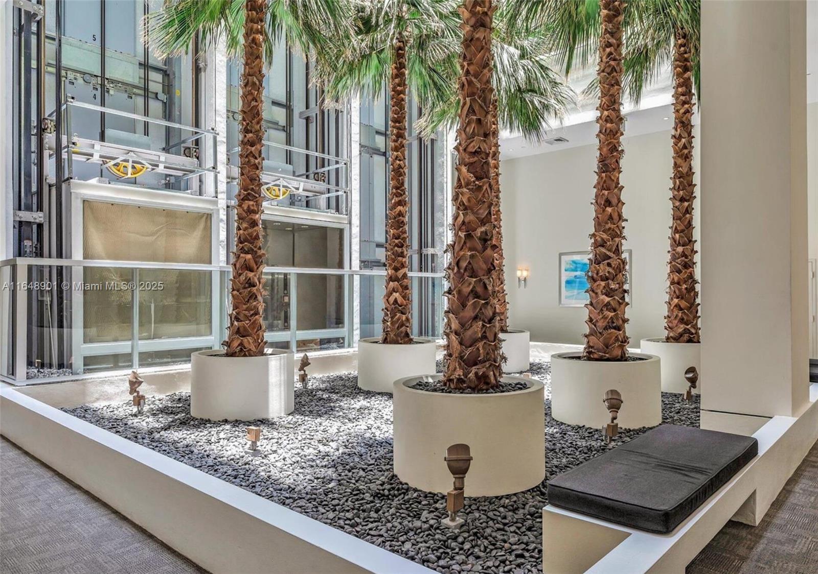 3131 NE 188th St 1-1001