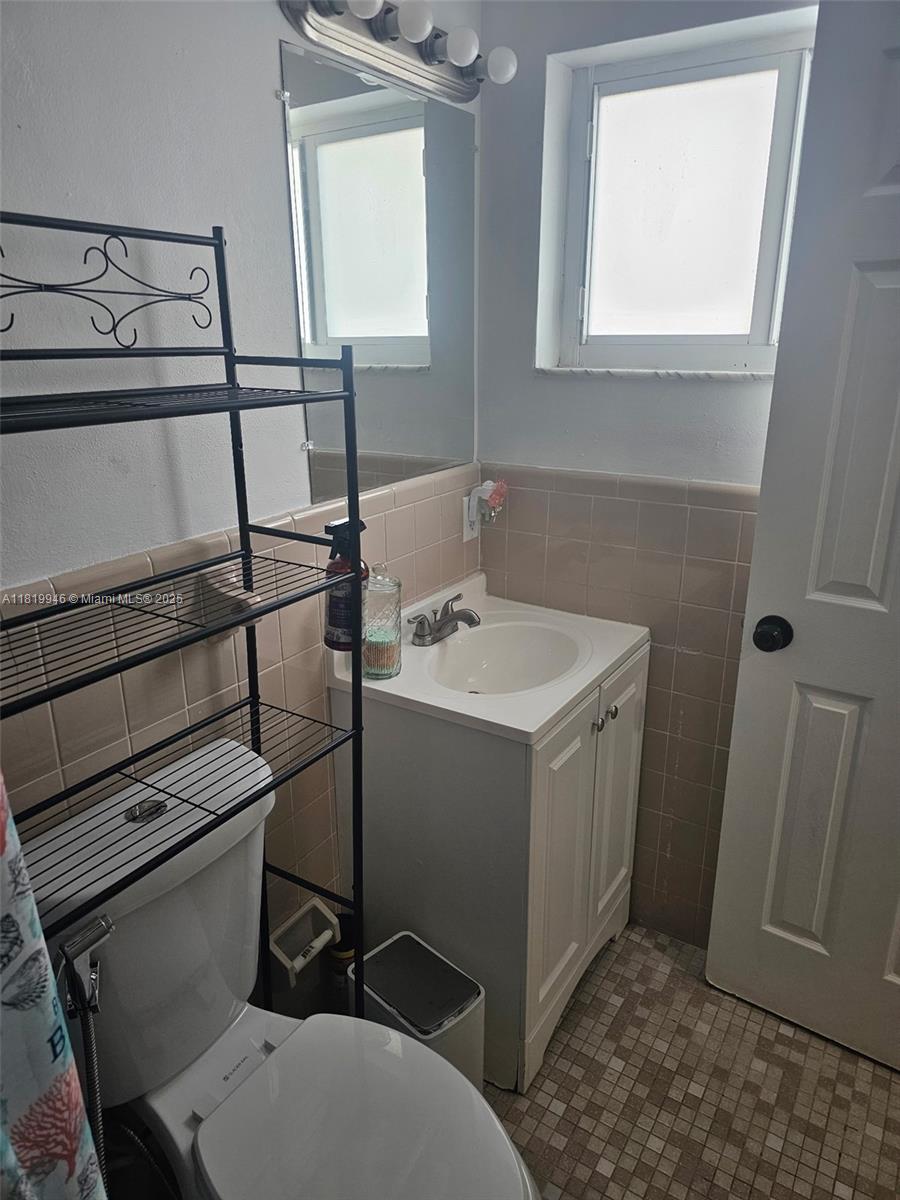 MIAMI GARDENS ESTATES SEC - Residential Income