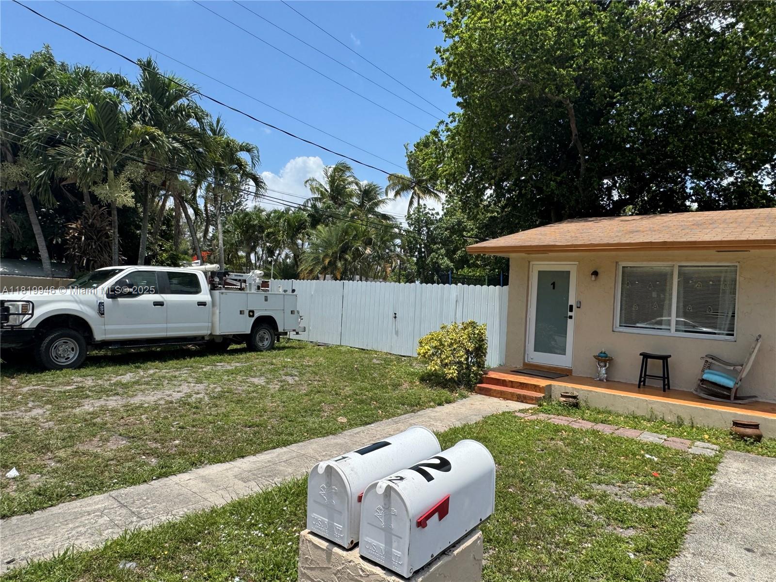 search properties 2 2510 SW 62nd Ave
