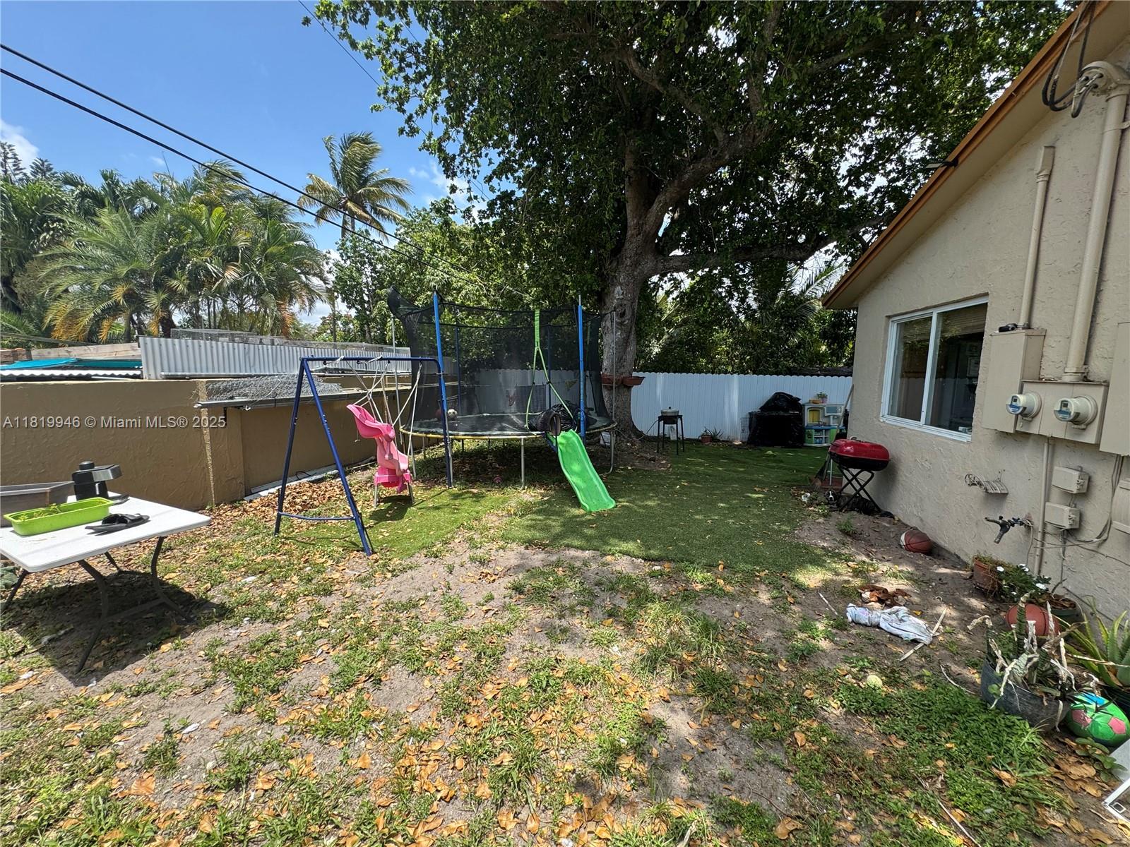 search properties 3 2510 SW 62nd Ave