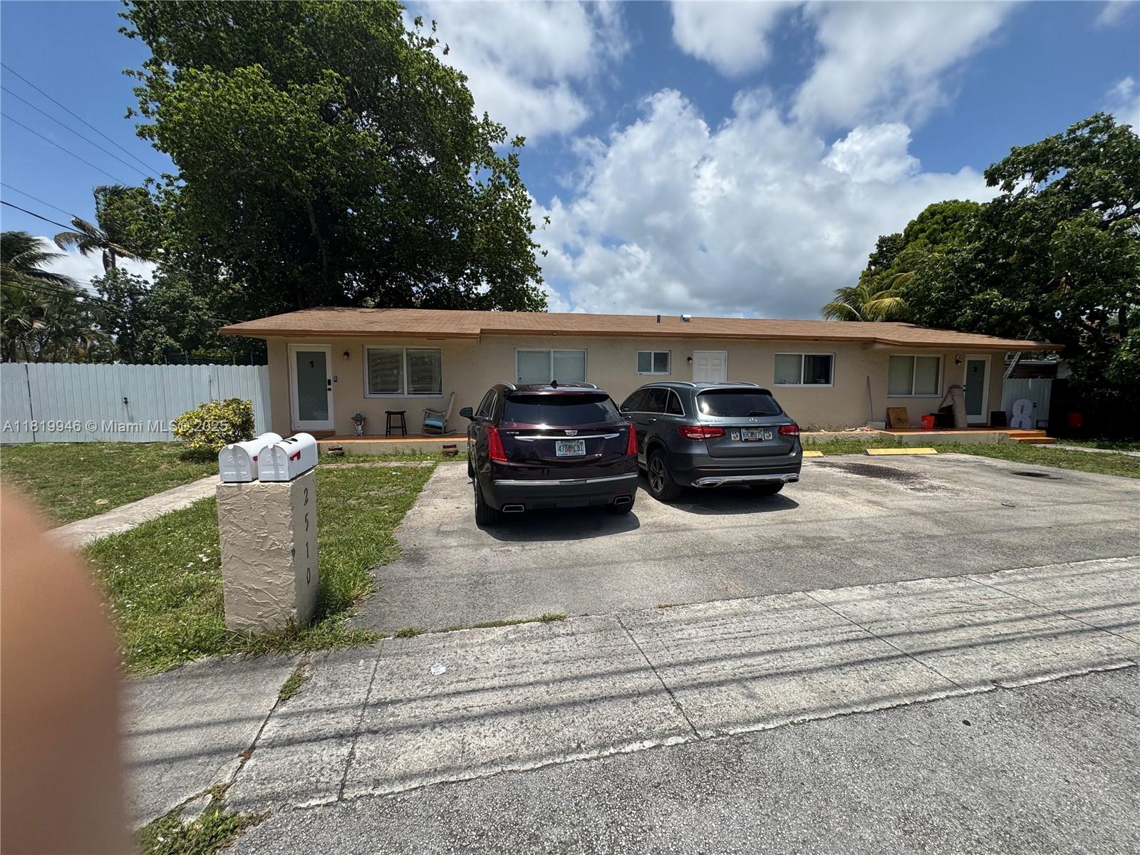 search properties 1 2510 SW 62nd Ave