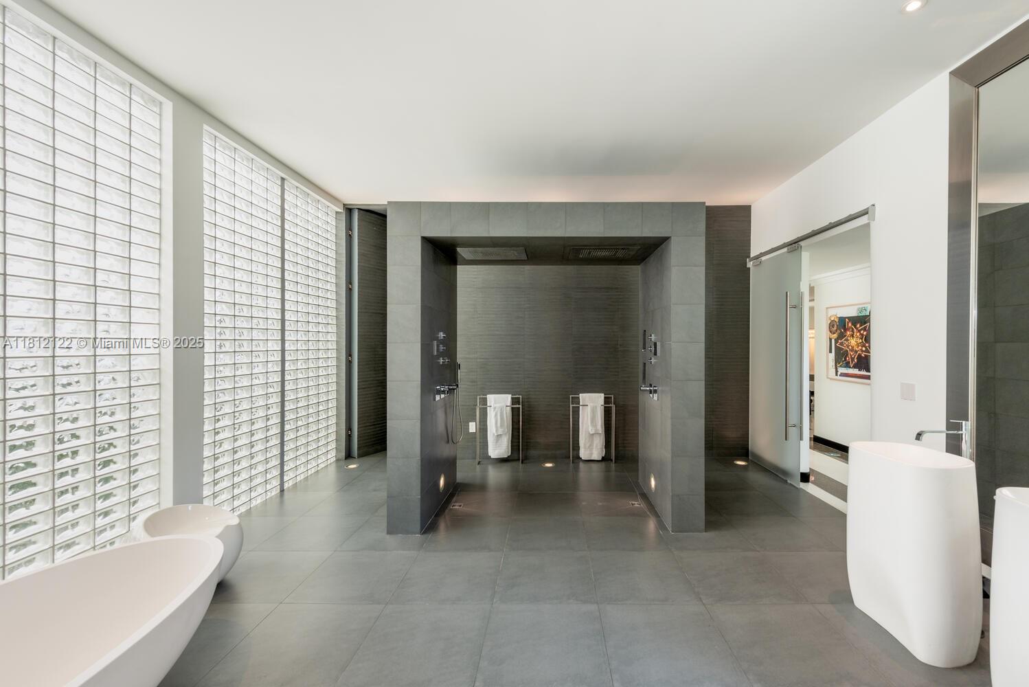 GOLF COURSE SUB AMD PL - Residential Lease