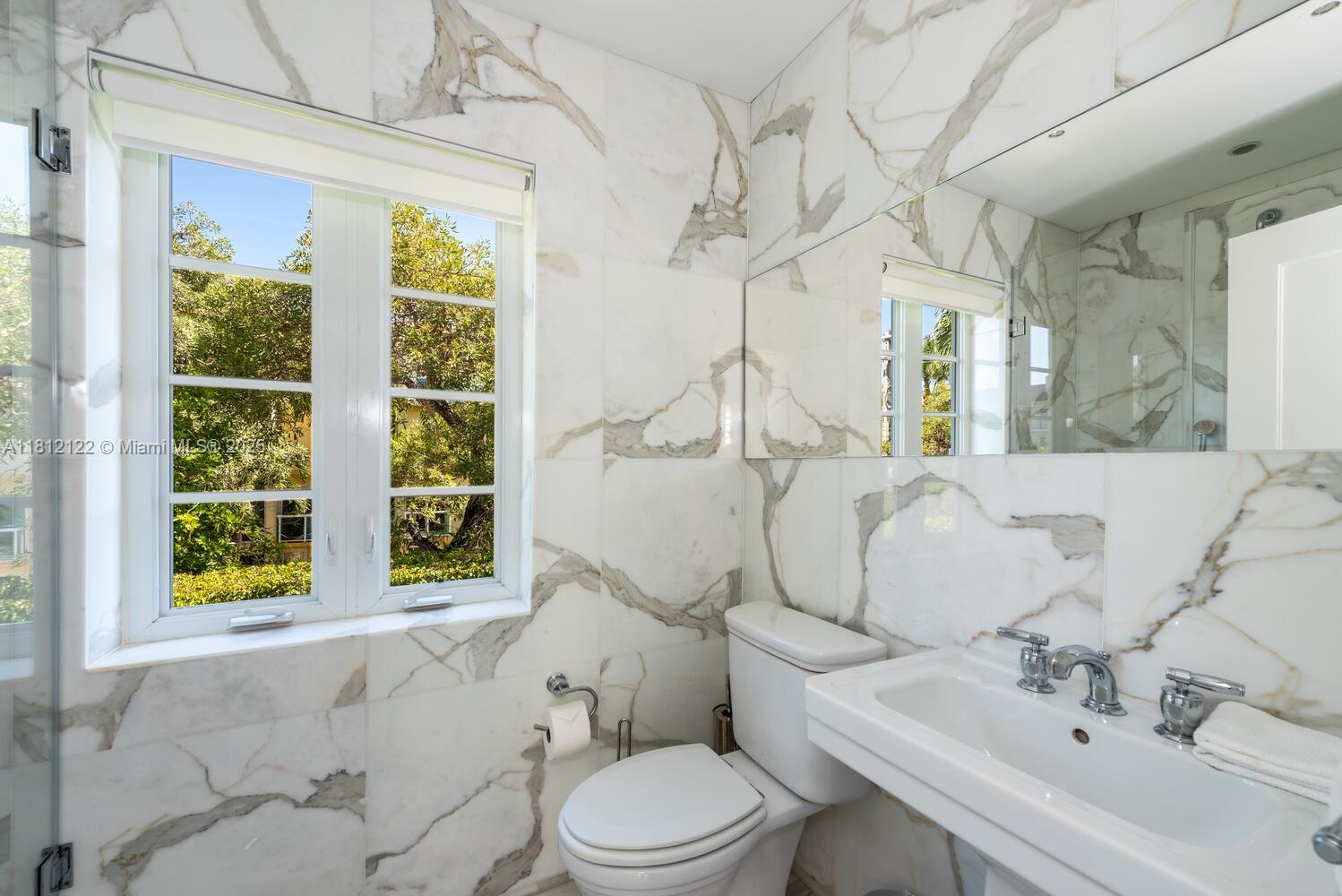 GOLF COURSE SUB AMD PL - Residential Lease