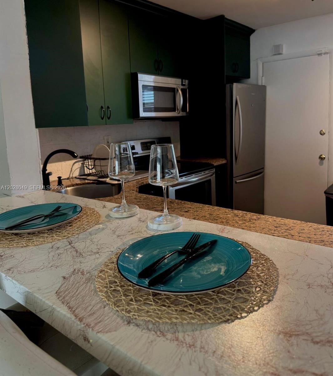THIRD HORIZONS CONDO - Residential