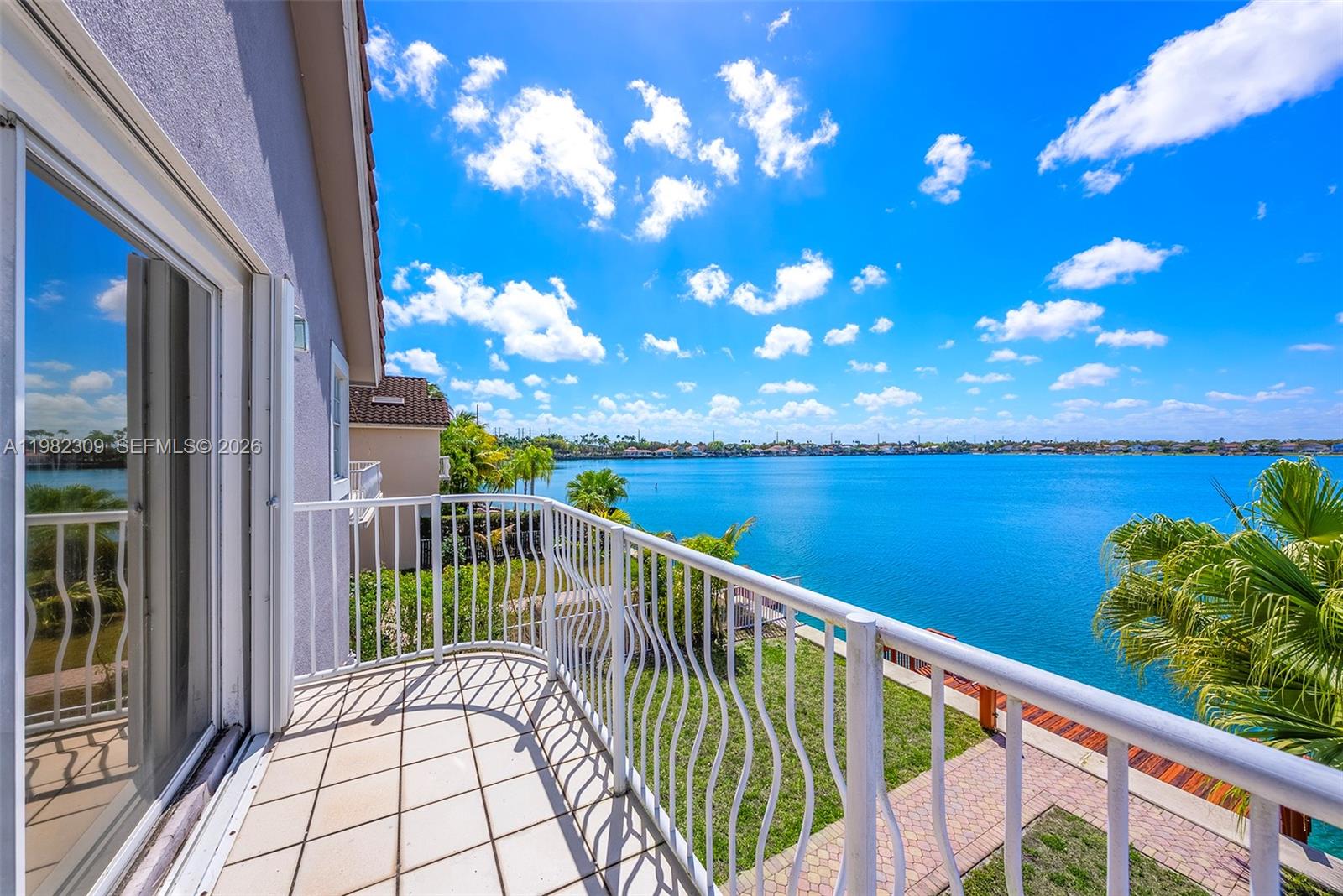 THE POINT - Residential