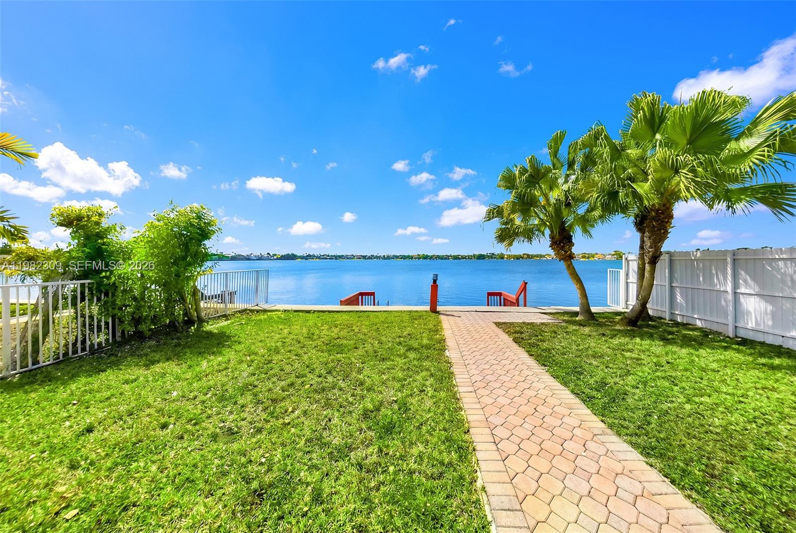 THE POINT - Residential