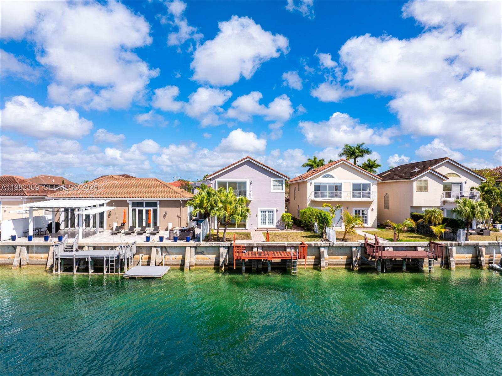 THE POINT - Residential