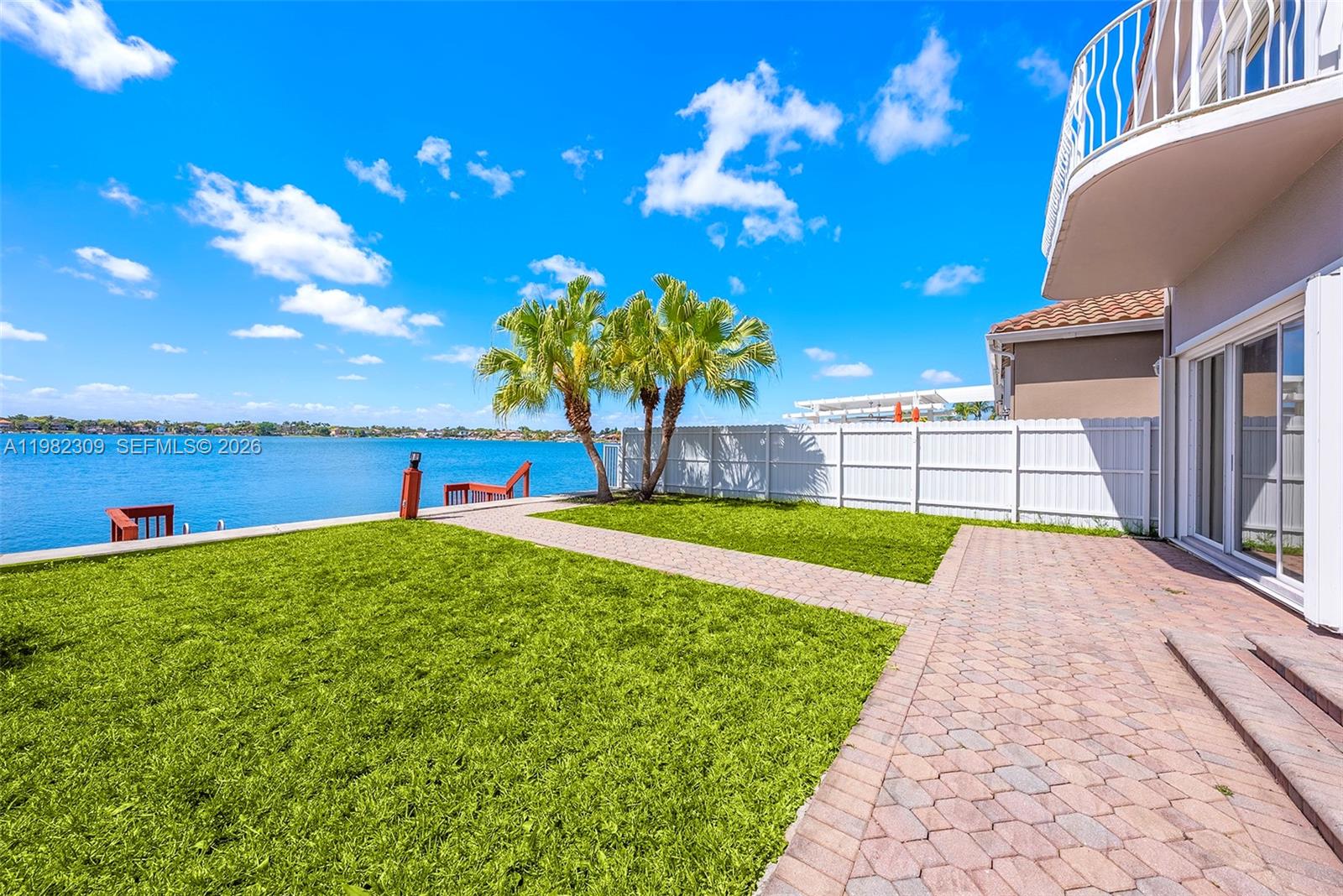 THE POINT - Residential