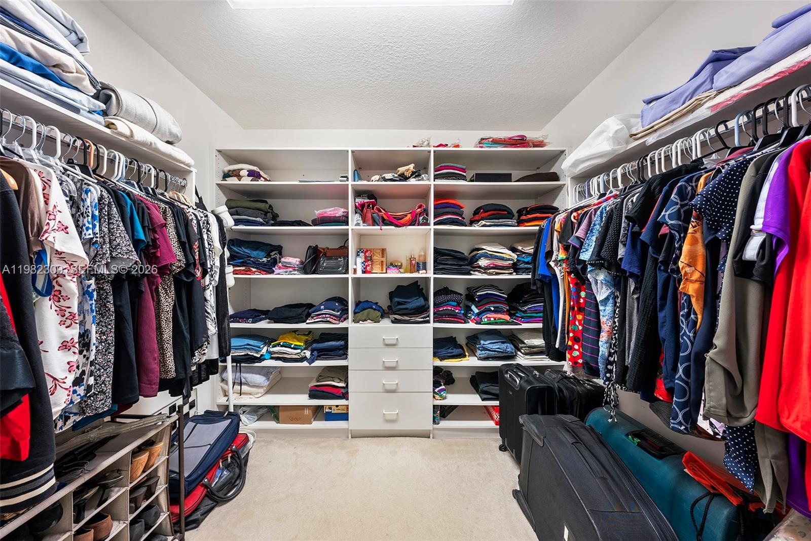 THE POINT - Residential