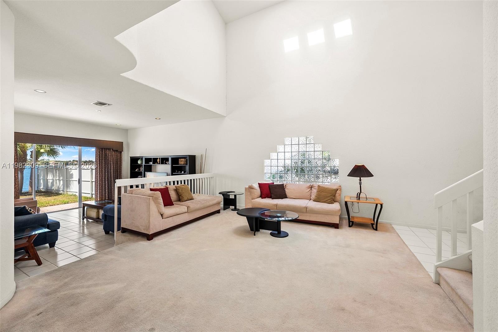 THE POINT - Residential