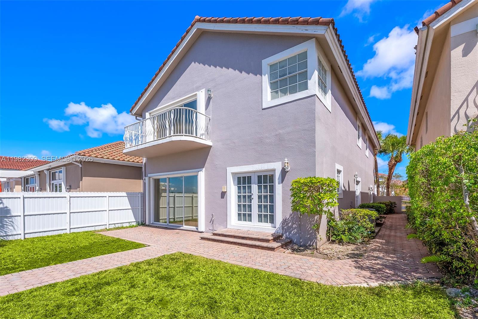 THE POINT - Residential