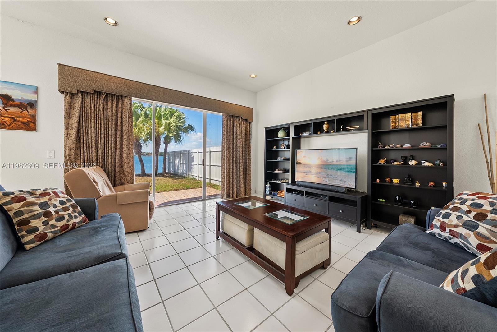 THE POINT - Residential