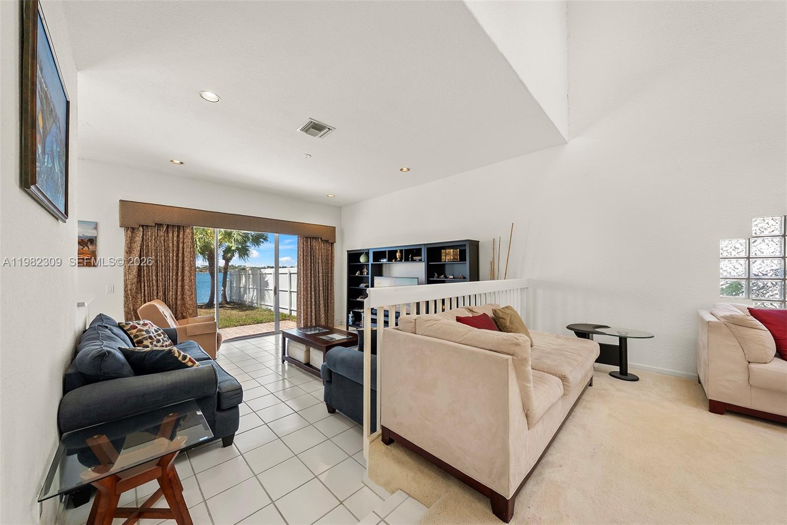 THE POINT - Residential