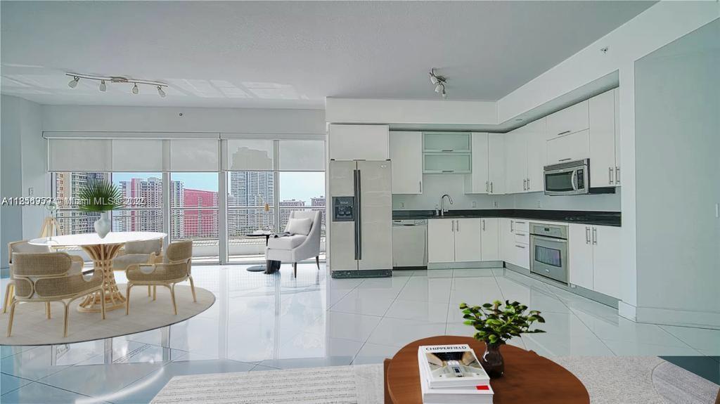 INFINITY AT BRICKELL COND - Residential Lease