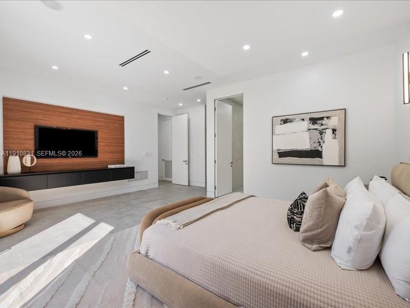 NORMANDY GOLF COURSE - Residential